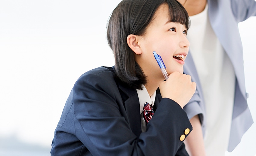生徒喜ぶ表情